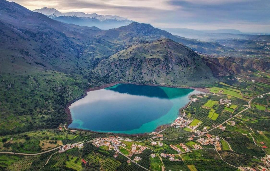 Korissia With Lake View Kournás Extérieur photo